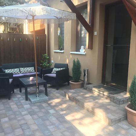 Eperjes Haz Apartamento Budapeste Exterior foto